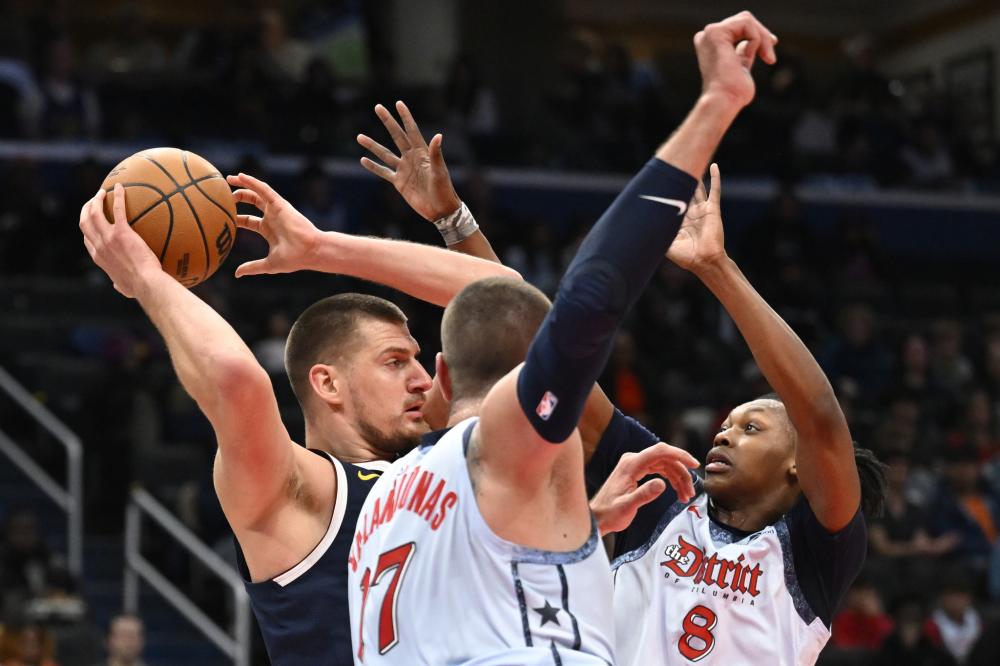 此球不仅展 此球不仅展