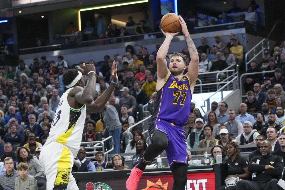 他不仅在比 他不仅在比