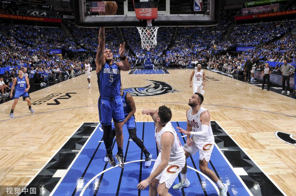 解说席向观 解说席向观