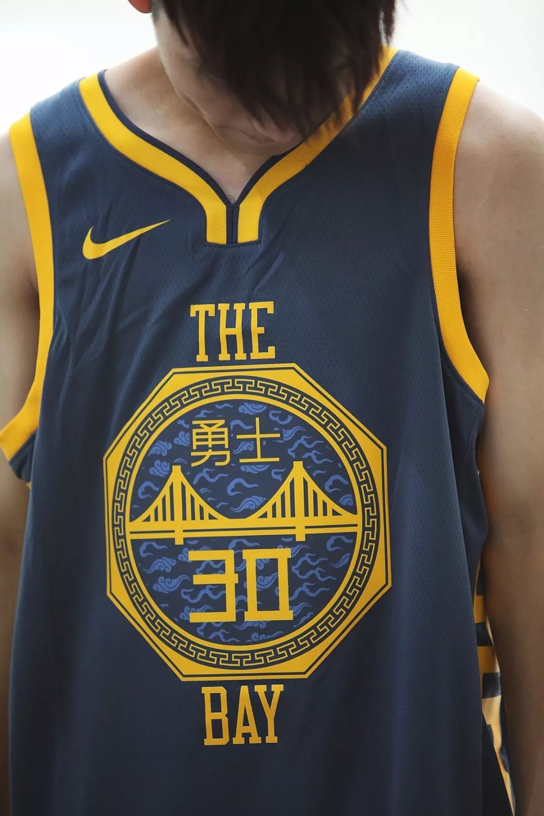 场的表现令 场的表现令