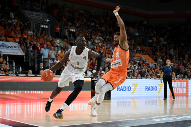 越野山地自 越野山地自